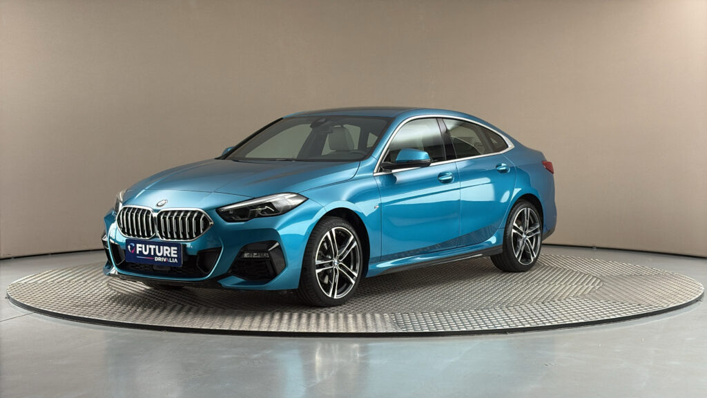 BMW Řada 2 - 1