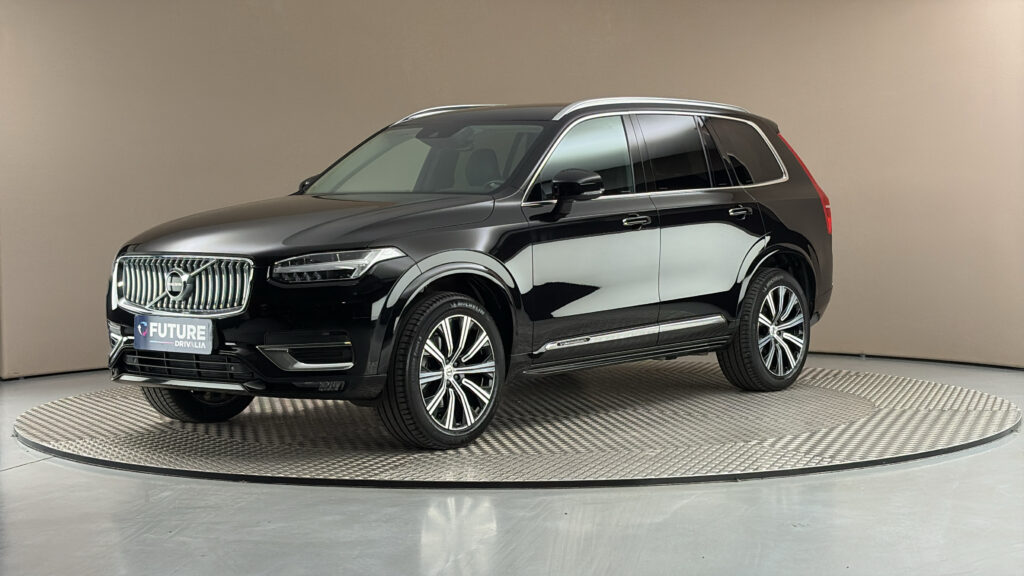 Volvo XC90 - 1