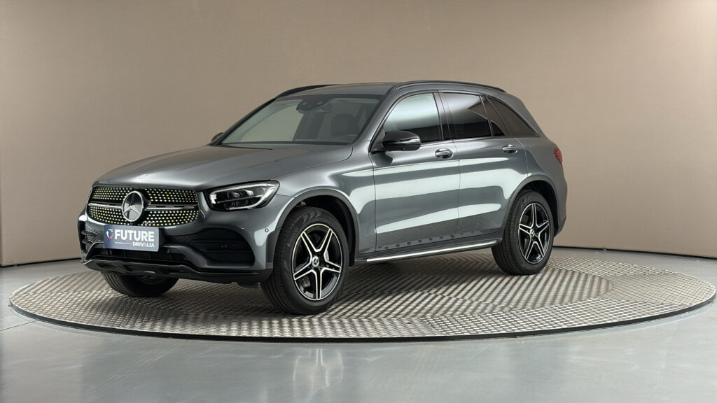 Mercedes-Benz GLC - 1