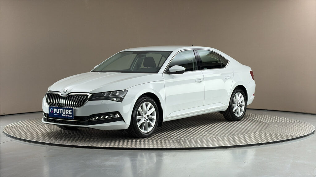 Škoda Superb - 1